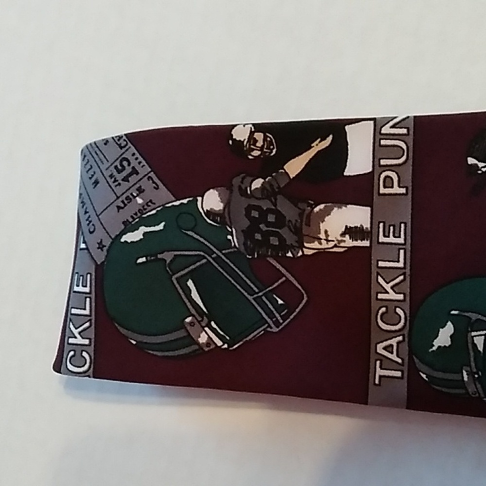 Football Tie - Picture 7 of 9